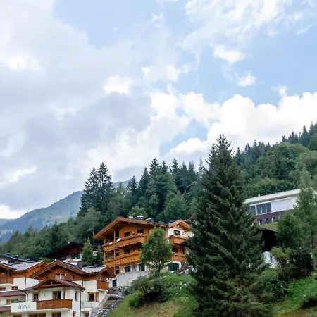 Cozy In Hinterglemm With Sauna Saalbach-Hinterglemm
